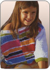 Пуловер с ассиметричными яркими полосами