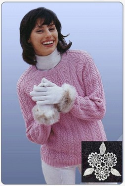 Пуловер реглан с узорными полосами